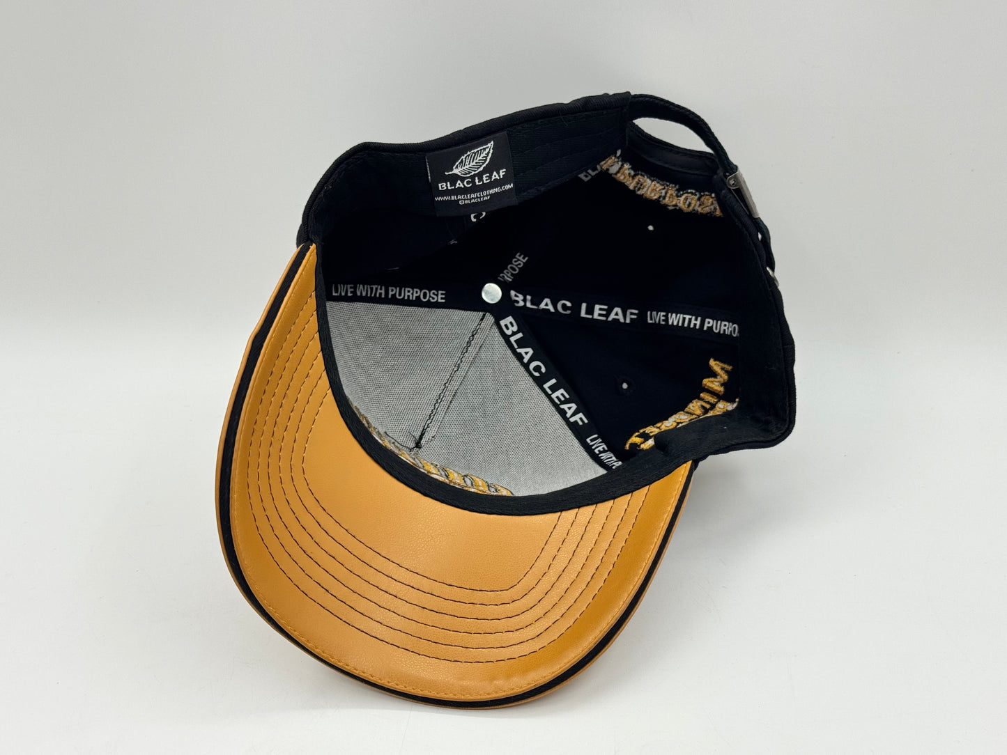 Black Leaf Snapback – Black / Gold
