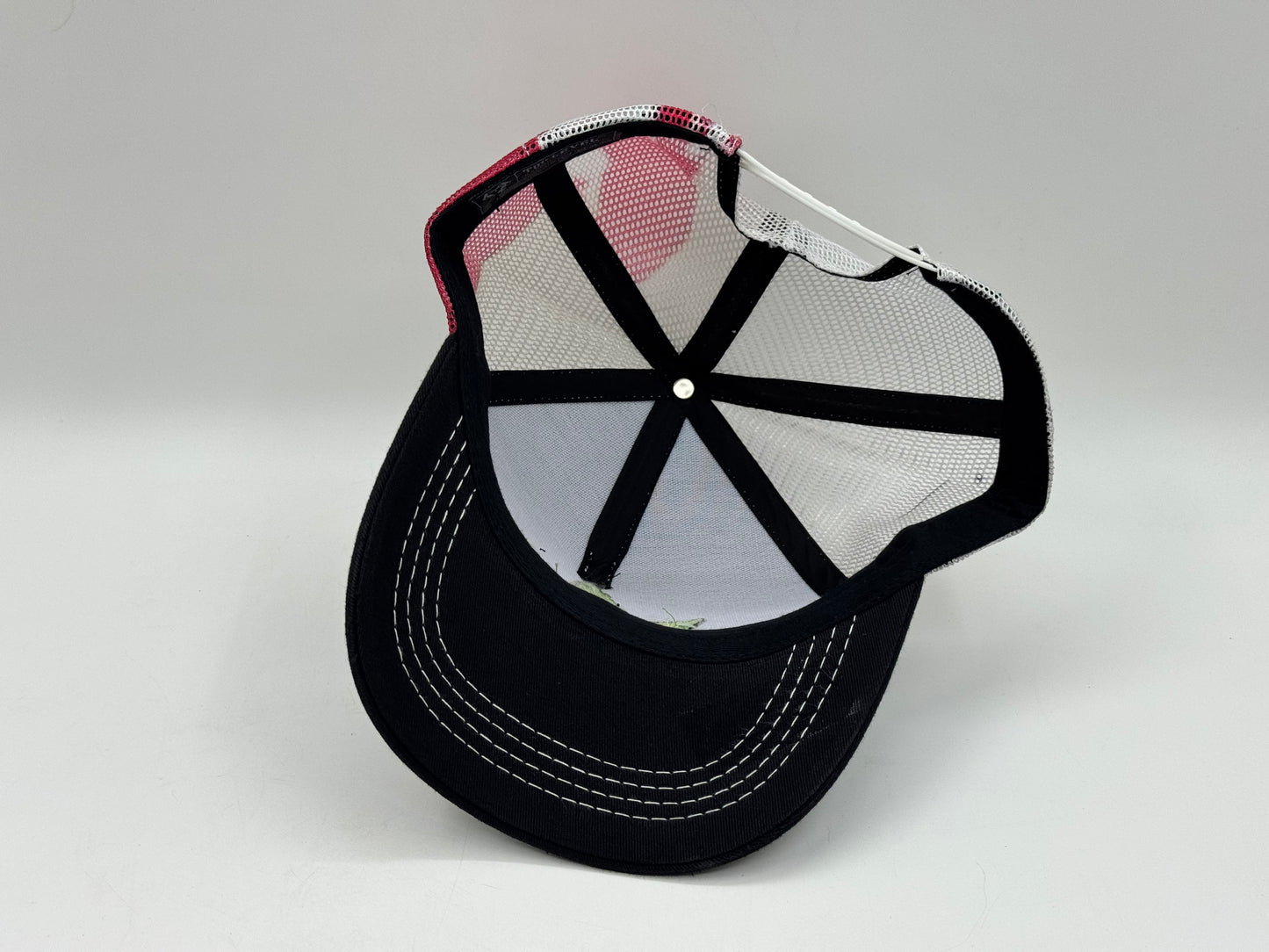 Leaf Patch Trucker Cap (Green/Black/White)