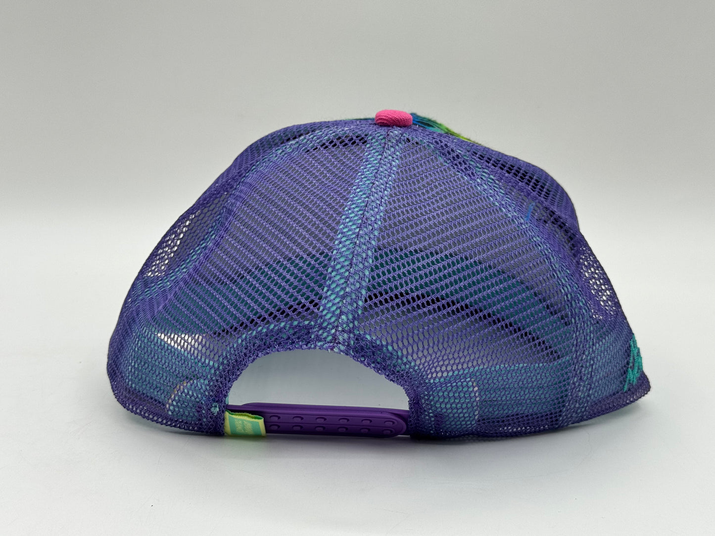 Turtle Trucker Snapback – Multicolor