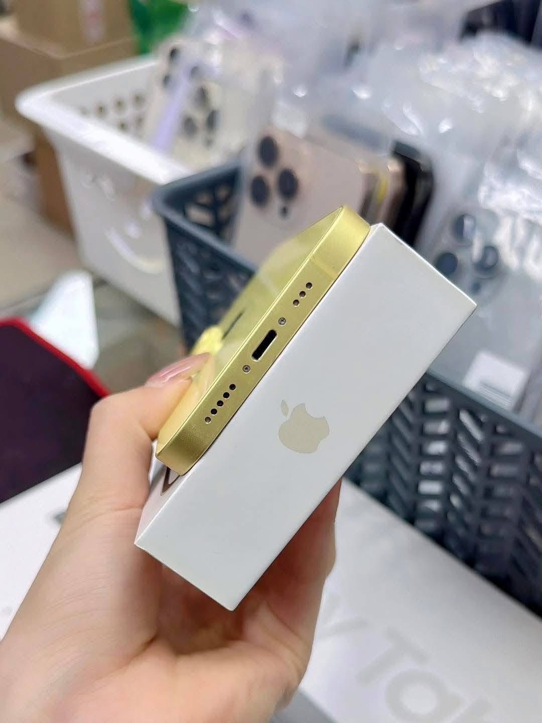 IPHONE 14 128GB 100% BH (23,000 + SF)
