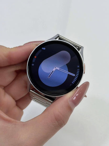 SAMSUNG GALAXY WATCH7 44MM (9,000 + SF)
