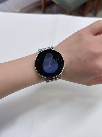 SAMSUNG GALAXY WATCH7 44MM (9,000 + SF)