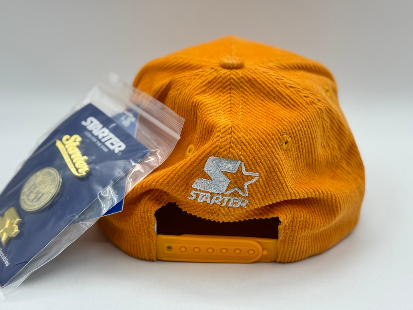 Starter “S” Corduroy Snapback (Orange)