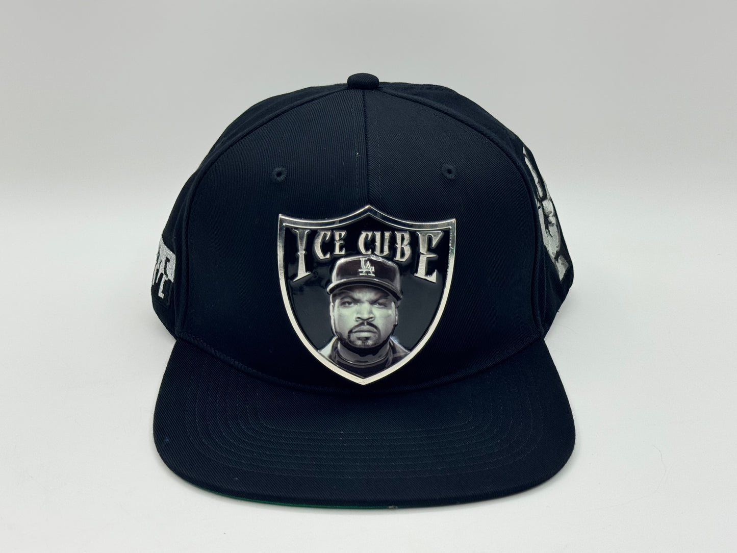 Hustle4D Ice Cube Metal Badge Snapback – Black