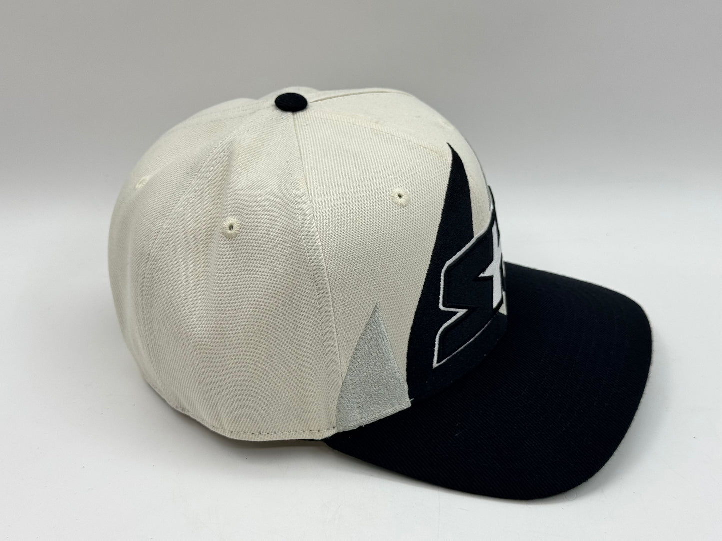 “SH” Dstooth Snapback – Cream/Black by Street Hustler