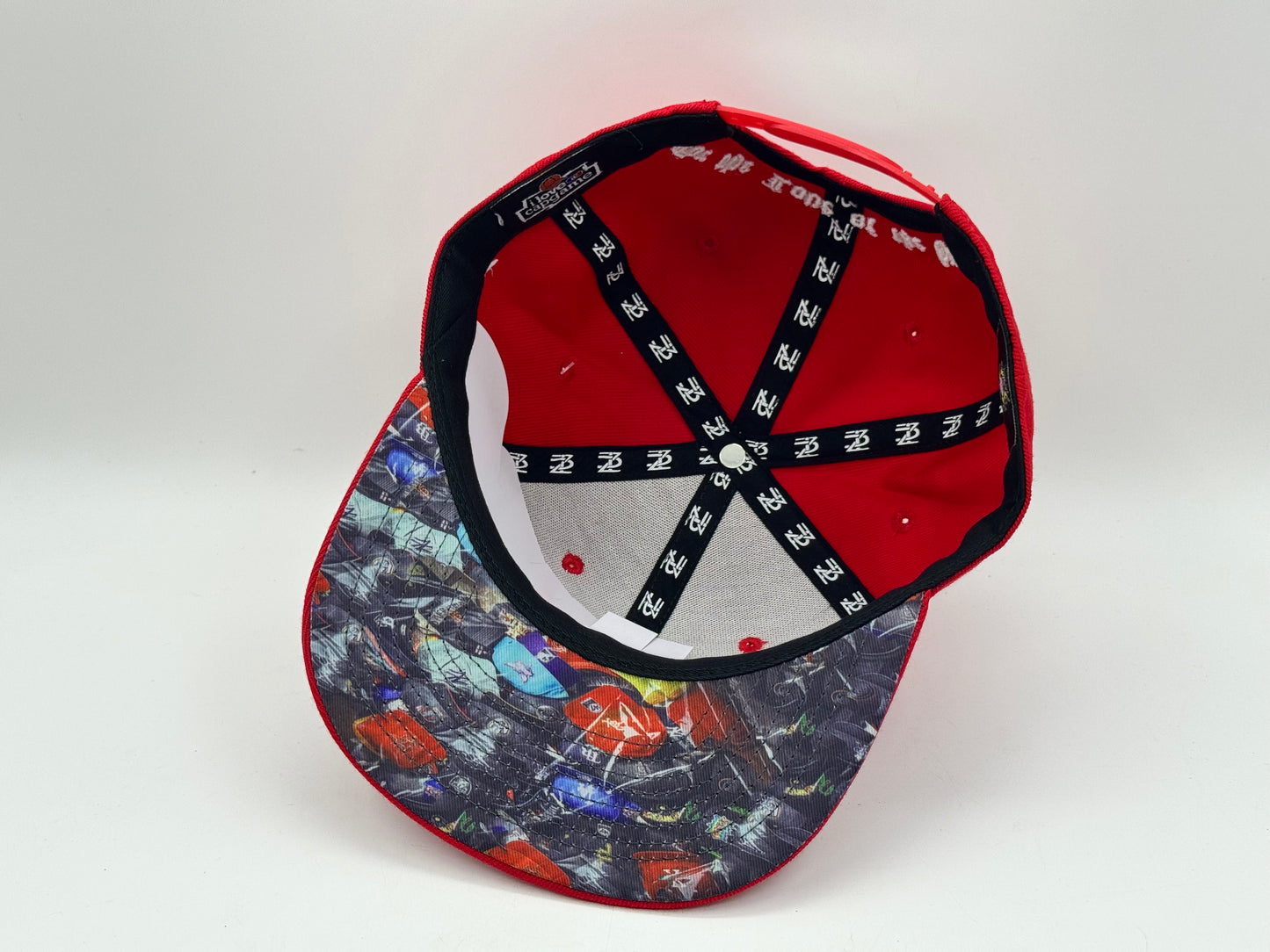 I Love Cap Game – Red Snapback by Theitz Capszone