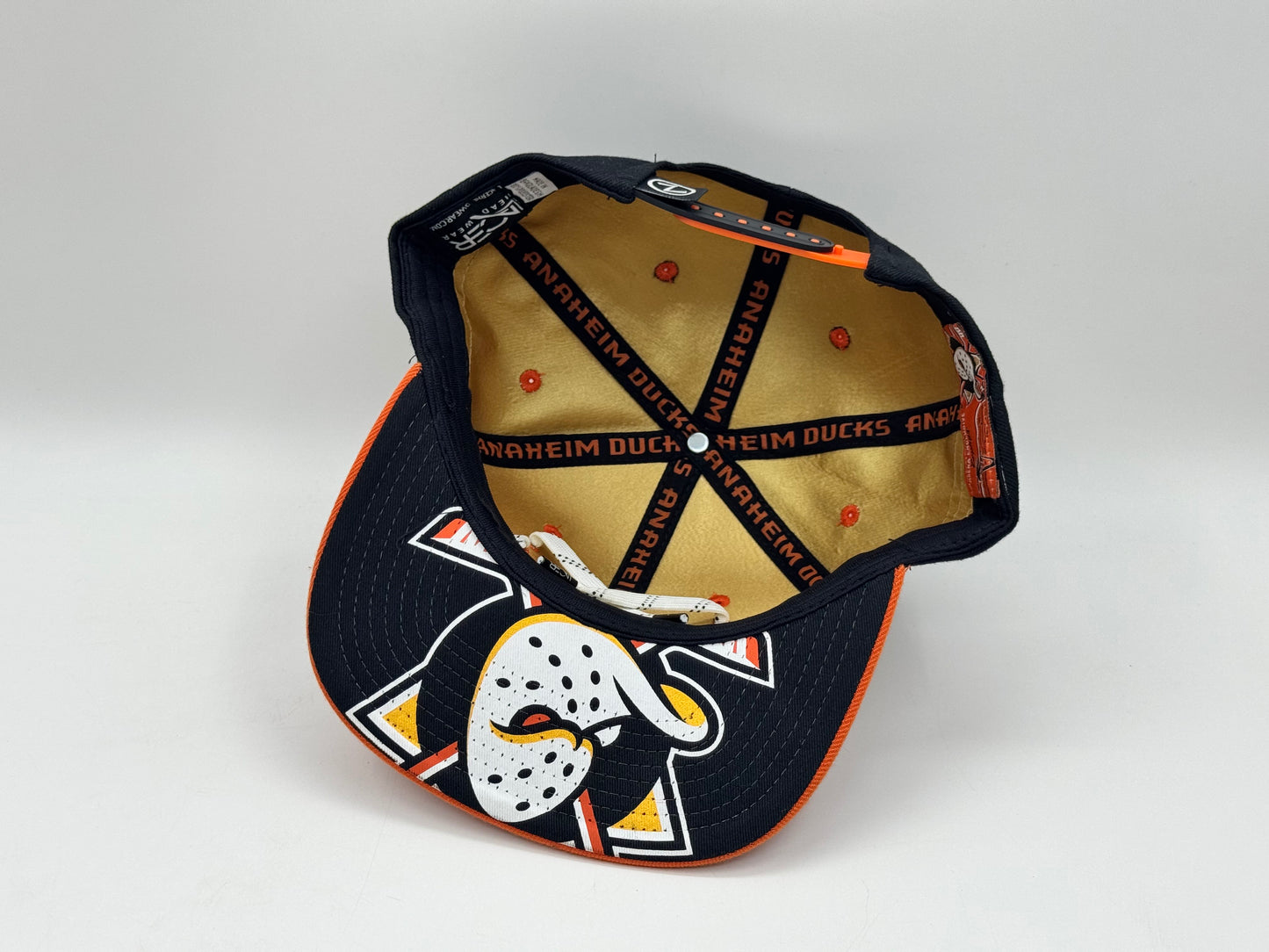 Anaheim Ducks Lace Snapback Cap – Black / Orange