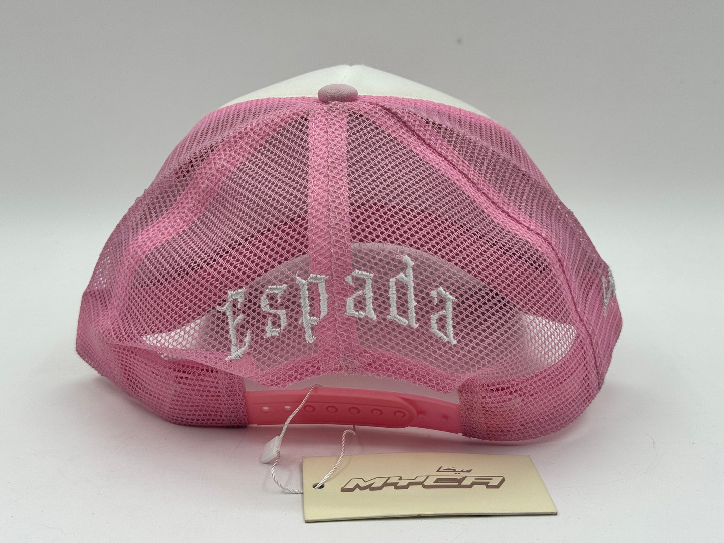Mueco Mundo Trucker Cap – Pink / White