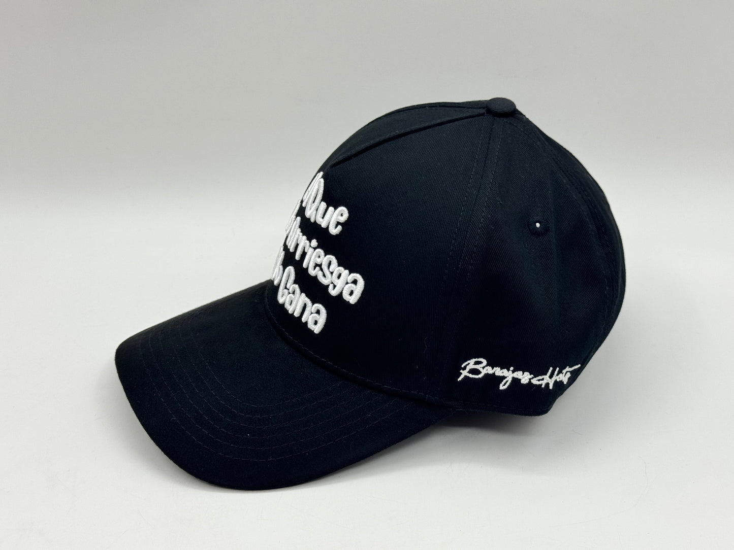 Black Snapback Cap – “El Que No Arriesga No Gana”