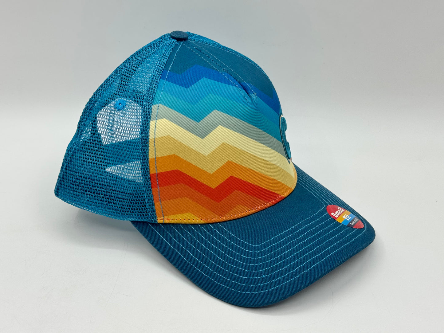 Retro Wave Trucker Cap – Teal Edition