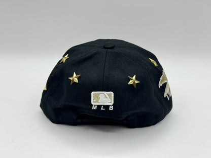 NY MLB Star Studded Snapback Cap – Black / Gold