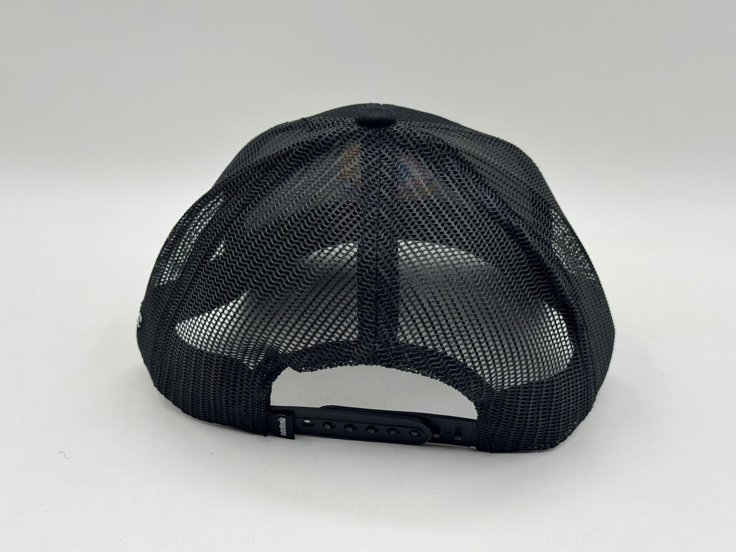 Neutonic Eye Trucker Cap – Black