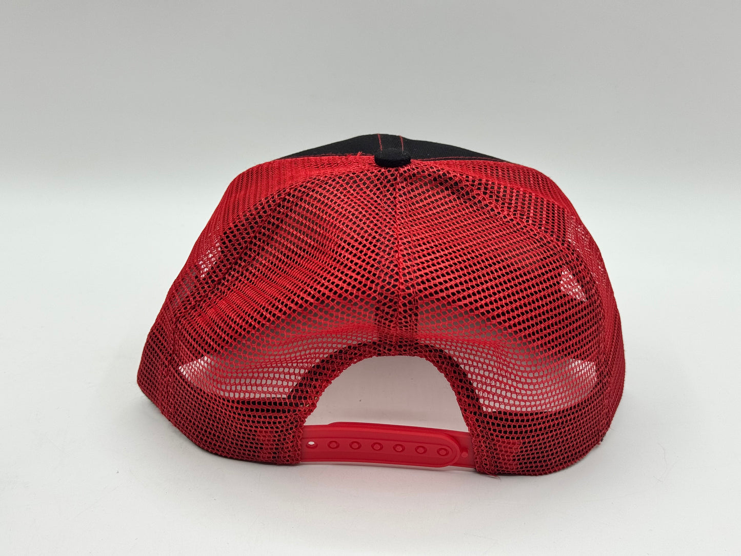 Hook Spit Trucker Cap – Black / Red