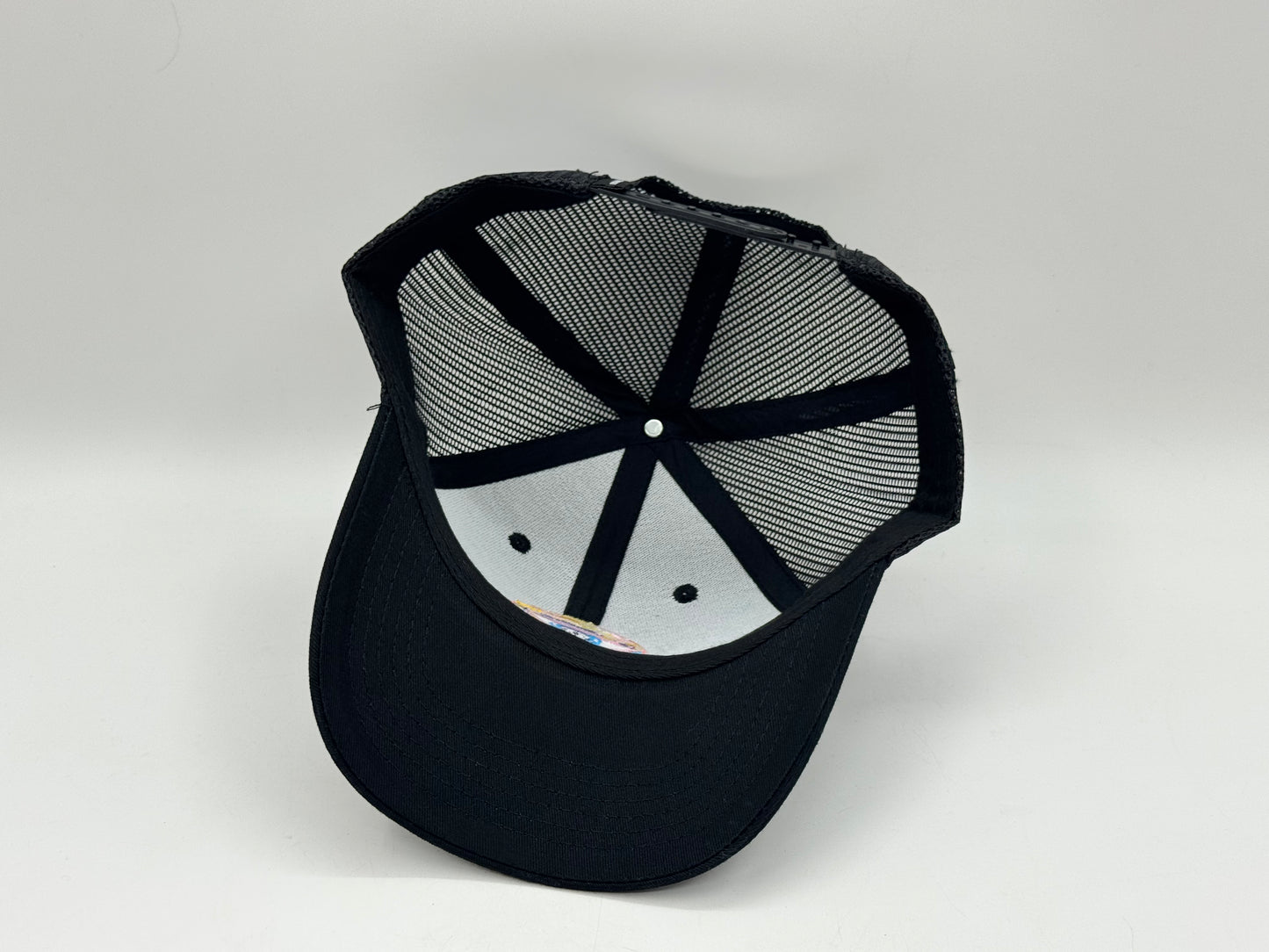 Neutonic Eye Trucker Cap – Black